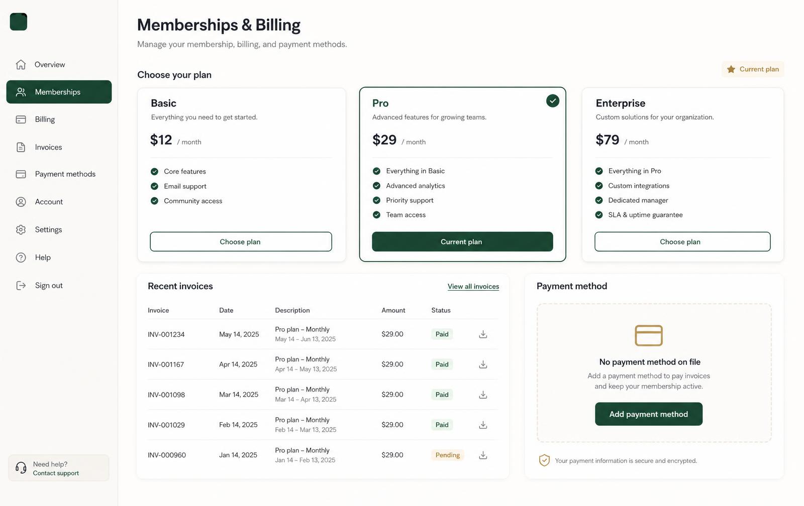 Memberships and billing screen showing membership plan tiers, recent invoices with paid and pending status, and a payment method panel.